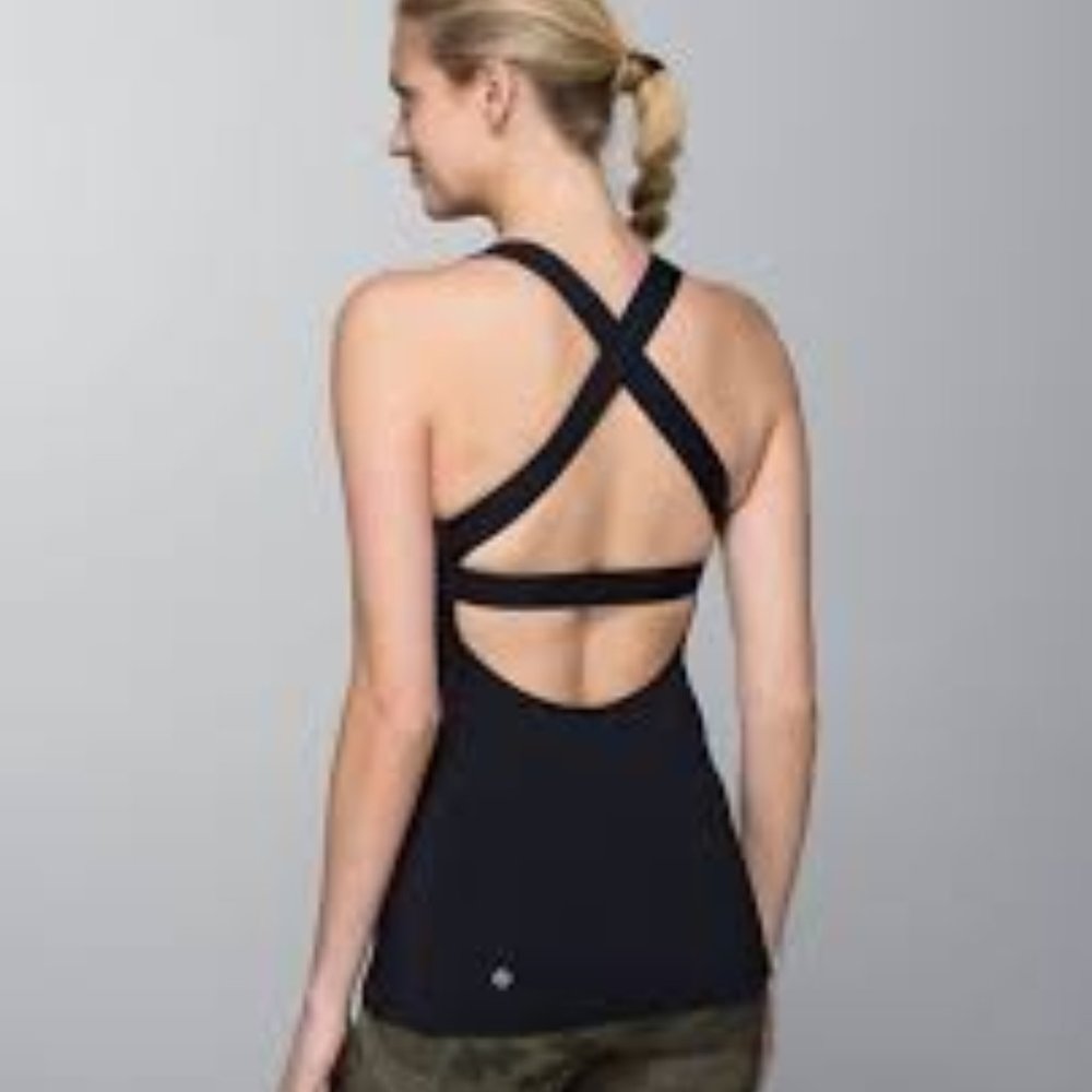 Lululemon Core Kicker Tank in Black